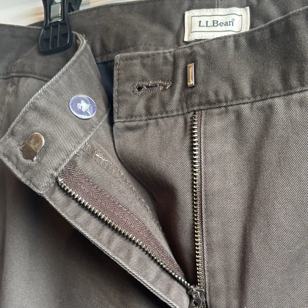L.L. Bean Women's Straight Leg Pants - Olive - Picture 5 of 6